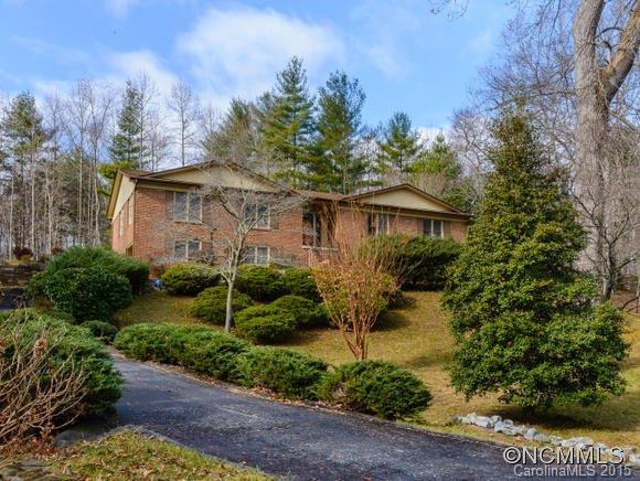 13 Surrey Run, Hendersonville, NC 28791