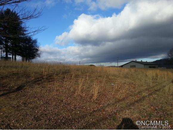 3257-L3 Chimney Rock Rd., Hendersonville, NC 28792