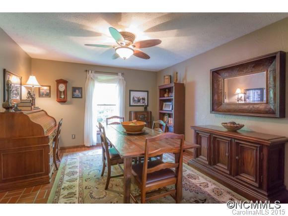 1335 Ferngully Dr, Morganton, NC 28655