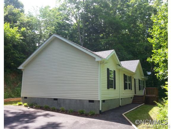 36 Melissa Ln, Leicester, NC 28748