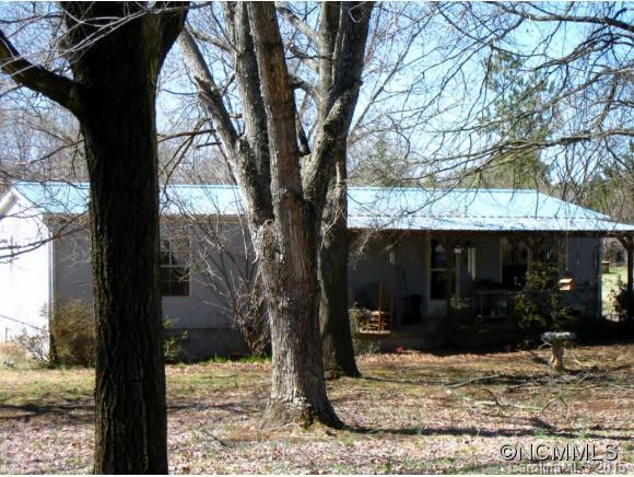 252 John Smith Road, Columbus, NC 28722