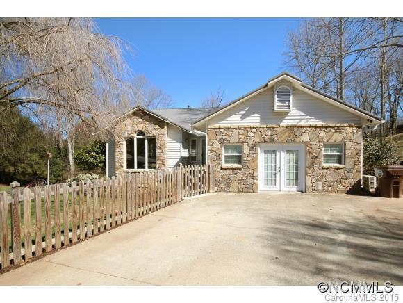 15 Green Acres Dr., Candler, NC 28715