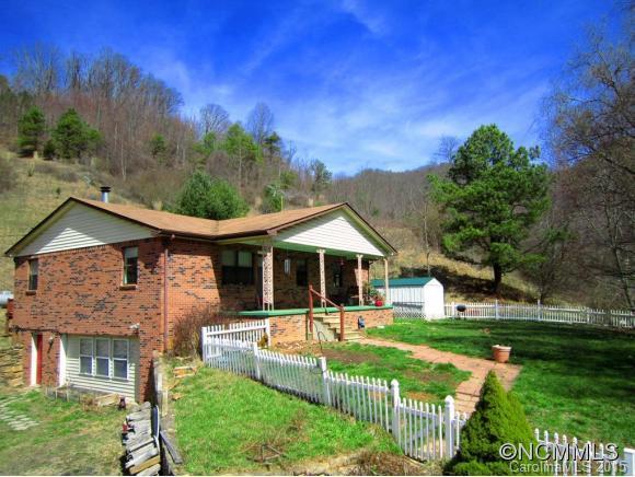 3325 Crooked Creek Road, Mars Hill, NC 28754