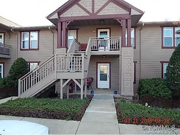 2303 Deermouse Way, Hendersonville, NC 28792