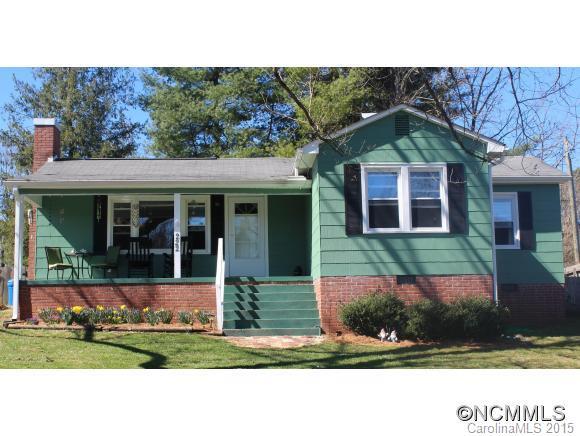 222 Ashworth Ave., Brevard, NC 28712