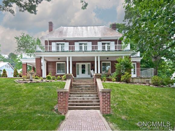 122 Academy St, Canton, NC 28716