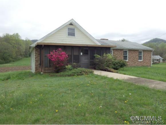 266 Avery Creek Road, Arden, NC 28704