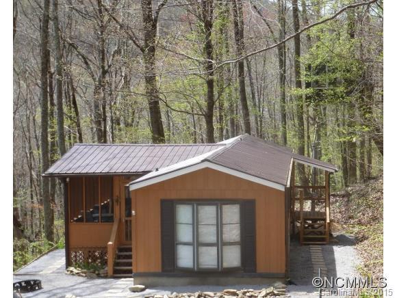 228 Mountain Laurel Road, Maggie Valley, NC 28751