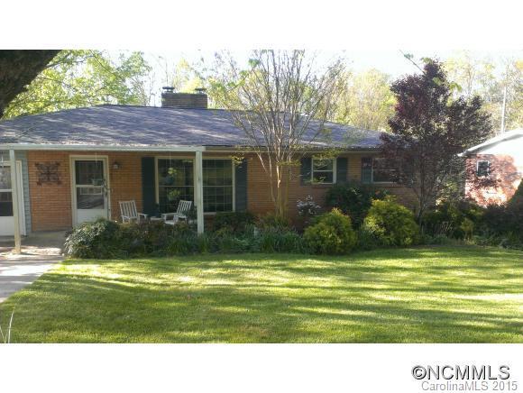 582 Sand Hill Rd., Asheville, NC 28806