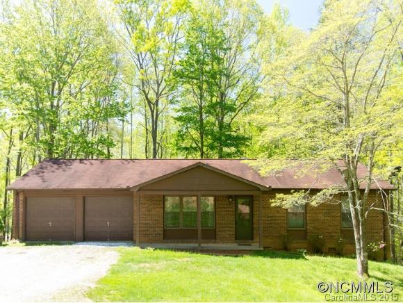 40 Greenleaf Rd, Arden, NC 28704