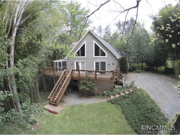 20 Greenbriar Road, Black Mountain, NC 28711