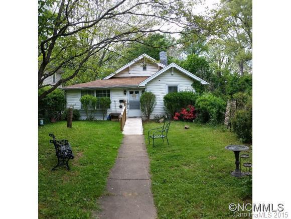 74 Conestee St., Asheville, NC 28801