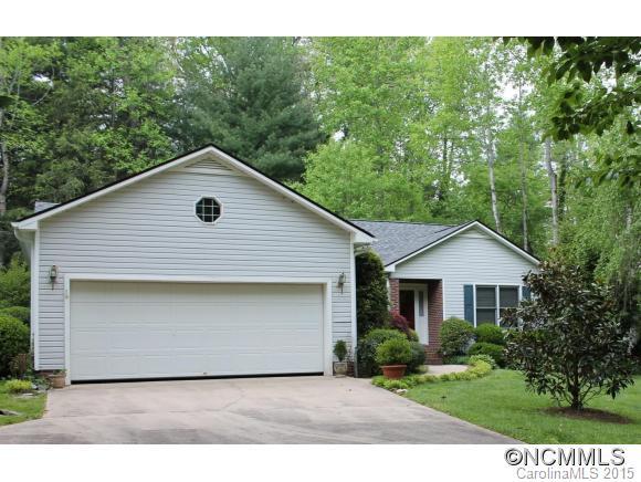 1705 Hummingbird Lane, Hendersonville, NC 28792