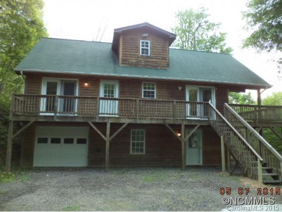 114 Blossom Dr., Burnsville, NC 28714