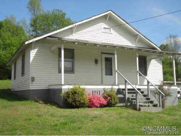 324 North Cleghorn Street, Rutherfordton, NC 28139