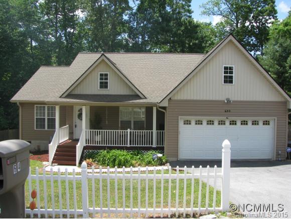 694 Mountain Road, Hendersonville, NC 28791