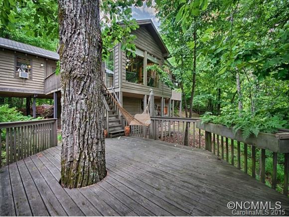 160 Camp Elliott Rd, Black Mountain, NC 28711