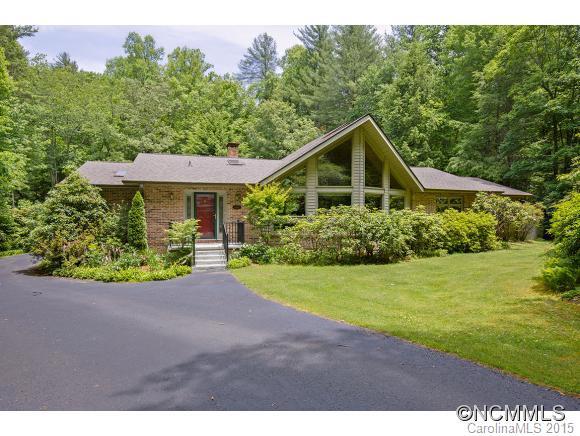 559 Cherrywood Lane, Pisgah Forest, NC 28768