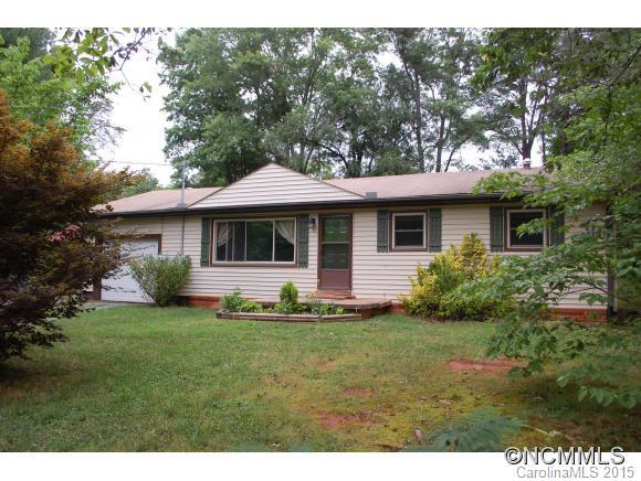 81 Julia Street, Columbus, NC 28722