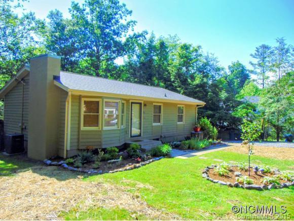 24 Graceland Place, Arden, NC 28704