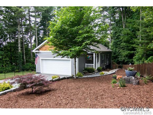 132 Lone Eagle Lane, Hendersonville, NC 28739