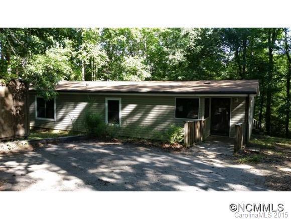 43 Country Oak Dr., Mills River, NC 28759