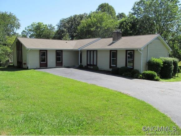 315 Melissa Way, Hendersonville, NC 28781