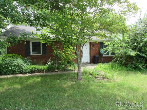 9 Church Rd, Asheville, NC 28804