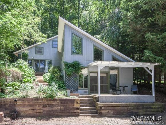 67 Rice Branch Rd., Asheville, NC 28804