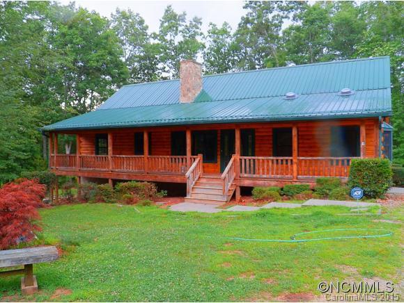 635 Dillard Avenue, Hendersonville, NC 28791