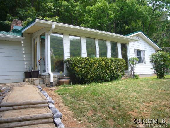 27 Majestic Mountain Drive, Asheville, NC 28805