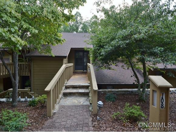 108 Live Oak Lane, Hendersonville, NC 28791
