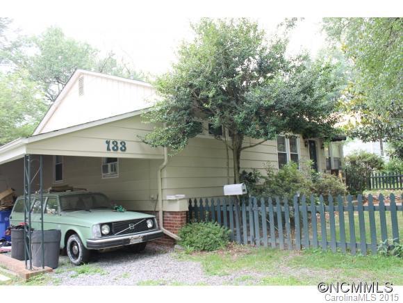 133 Parkview Dr., Brevard, NC 28712