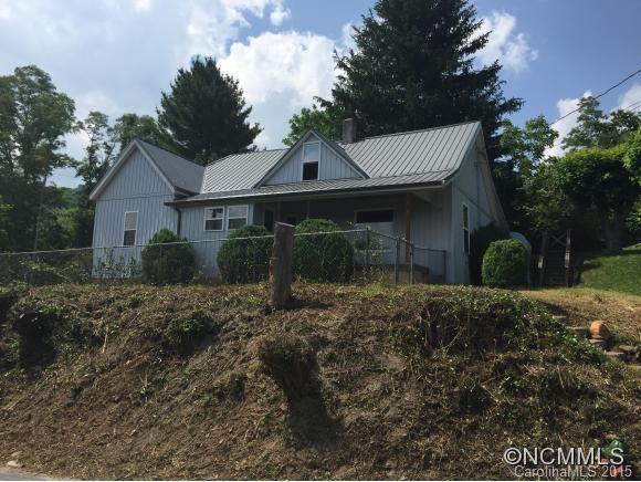 17 Green Mountain Drive, Burnsville, NC 28714