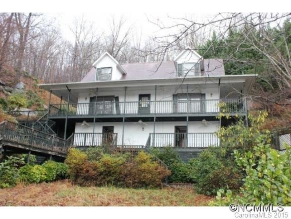 190 Moffitt Rd., Lake Lure, NC 28746