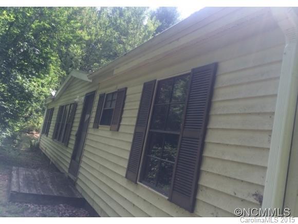 594 King Rd., Flat Rock, NC 28731