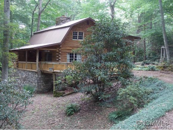 27 Cabin Lane, Maggie Valley, NC 28751