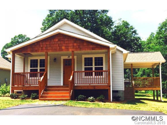 19 Dogwood Rd, Arden, NC 28704