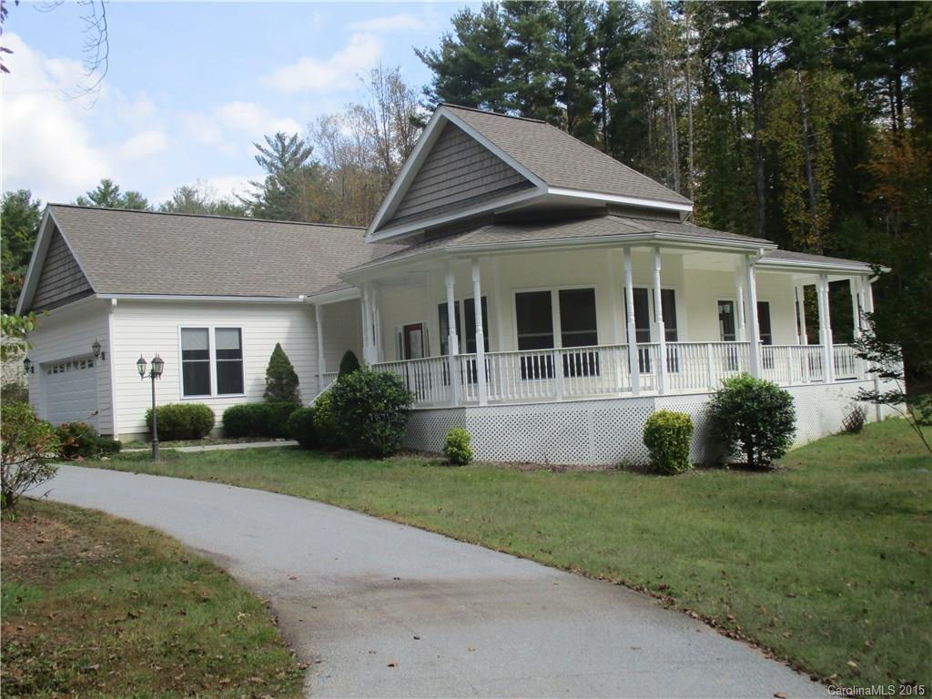 69 Termite Lane, Hendersonville, NC 28739
