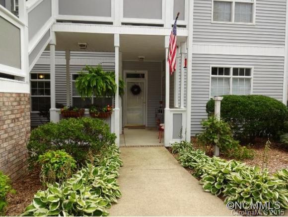 189 Ewbank Gardens Drive, Hendersonville, NC 28791