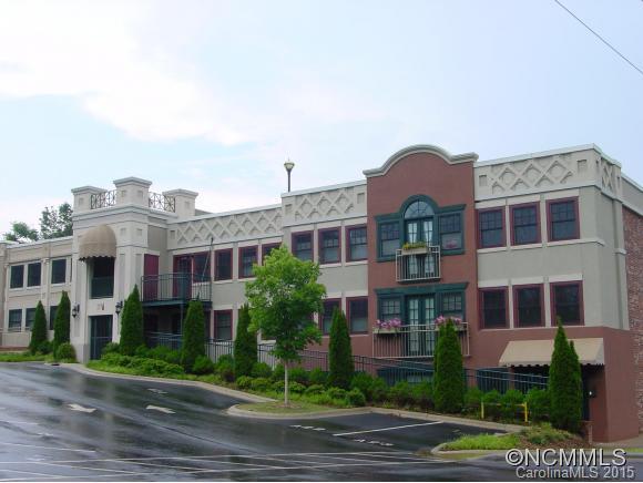 37 Hiawassee St E303, Asheville, NC 28801