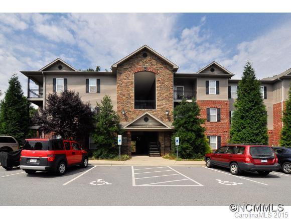 218 Appeldoorn Circle, Asheville, NC 28803