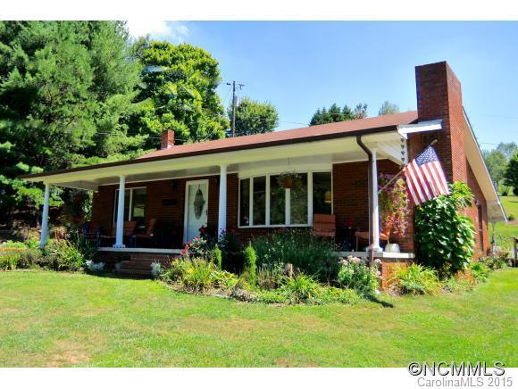 245 Kims Cove Rd., Canton, NC 28716