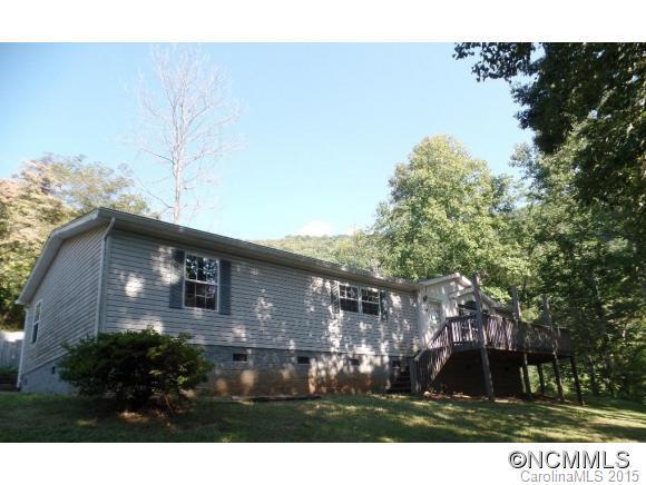 945 Bunny Run Rd., Canton, NC 28716