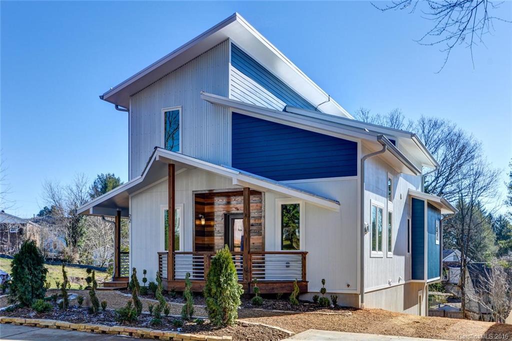 22 Sulphur Springs Rd., Asheville, NC 28806