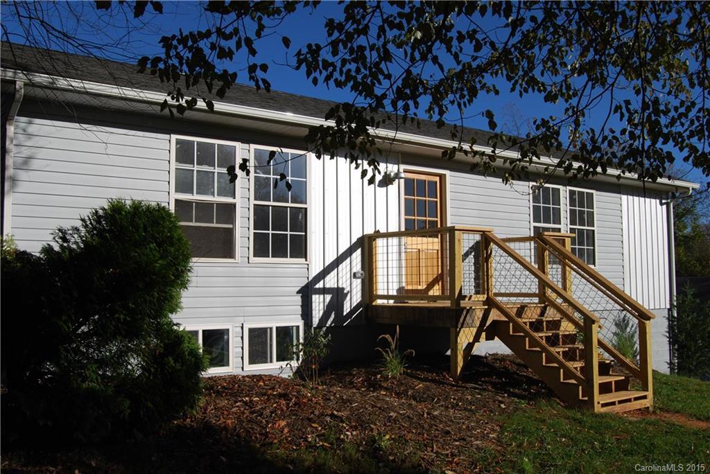 22 Scottsdale Dr., Asheville, NC 28806