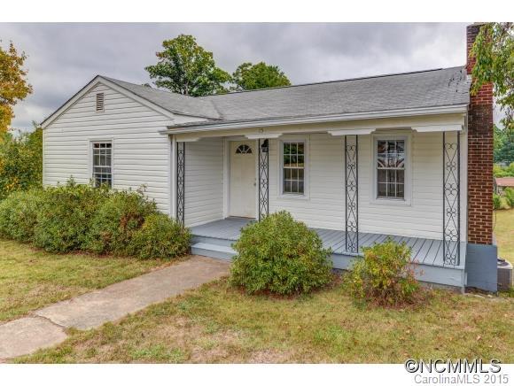 15 Sandhurst Dr., Asheville, NC 28806