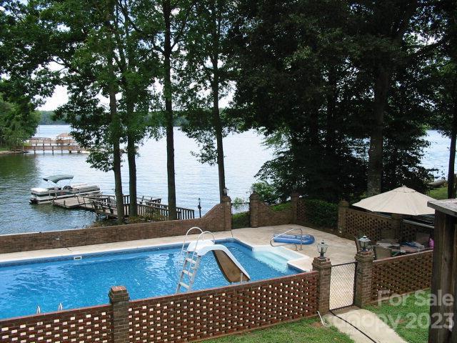 425 White Crane Road, Salisbury, NC 28146