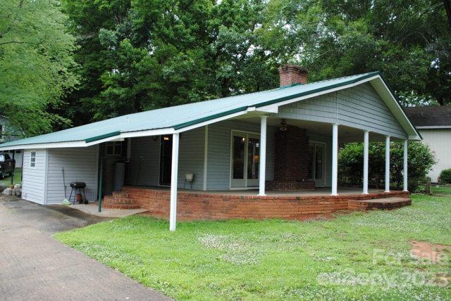 375 Tamarac Shores Drive, Salisbury, NC 28146