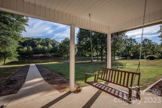 177 Amos Lake Drive, Statesville, NC 28625